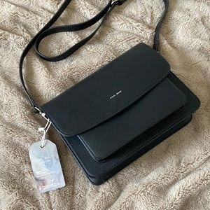 NWT pixie mood Zoe crossbody bag!